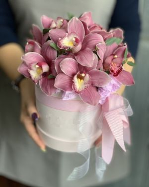 Шляпная коробка 478