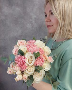 Свадебный букет невесты в бело-розовой гамме — 734