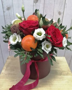 Коробка круглая (цилиндр) с цветами и фруктами 018