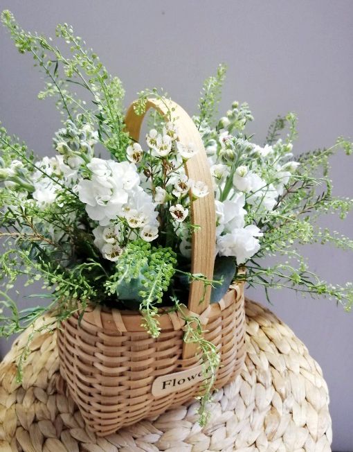 Корзина с первоцветами 617