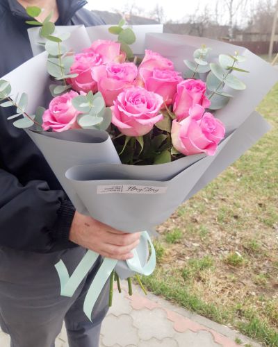 Букет сборный из розовой розы 417
