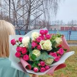 Букет с розами-040