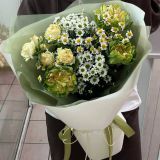 Букет с ромашками и розами вегги 619