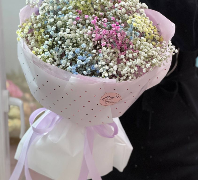 Букет из радужной гипсофилы в размере S 230