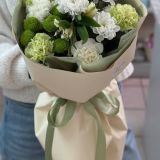 Букет в салатовой гамме- 292
