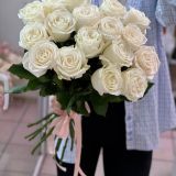 Букет из 15 пионовидных роз 427