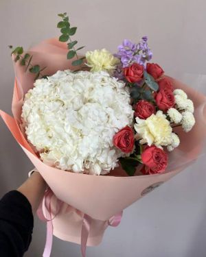 Букет из гортензии 153