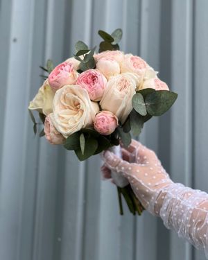 Свадебный букет невесты из пионовидных роз — 1024