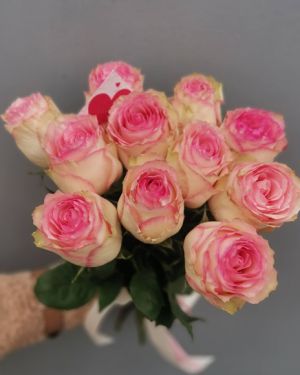 Букет из 11 розовых роз-1081