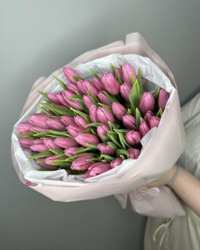Букет из 51 тюльпана 1053