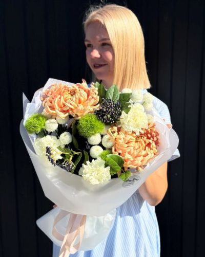 Букет из хризантем виена — 1070