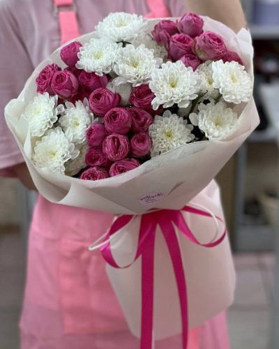 Букет сборный из пионовидной розы 065