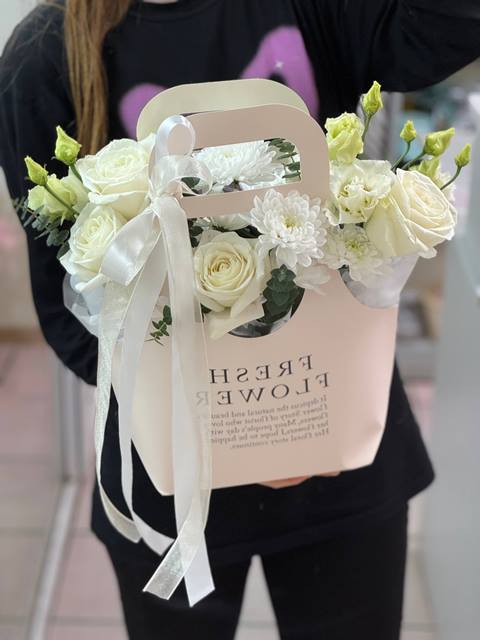 Сумочка с розами- 112