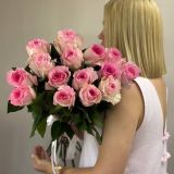 Букет из 15 розовых роз -747
