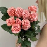 Букет из 9 розовых роз -744