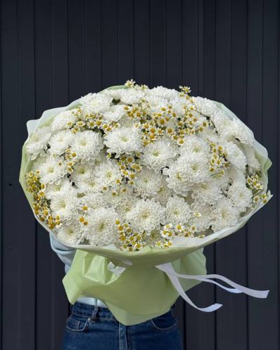Букет из хризантем и ромашек — 1032